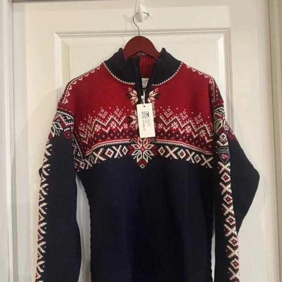 Dale of Norway 140th Anniversary Masc Wool Half Zip Sweater in Navy Red Rose